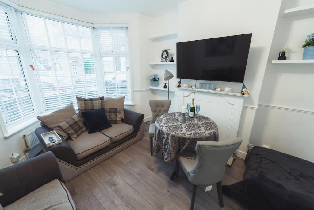 1 Bed - Wifi - Pet Friendly - Harrow Lejlighed Eksteriør billede