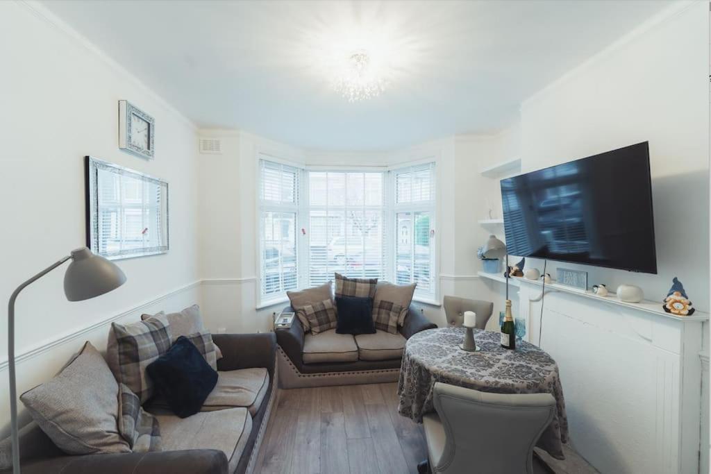 1 Bed - Wifi - Pet Friendly - Harrow Lejlighed Eksteriør billede